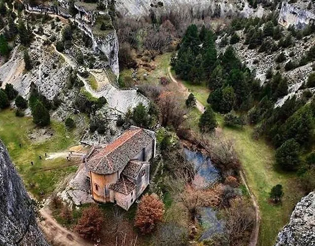 Glamping Canon Del Rio Lobos Усеро