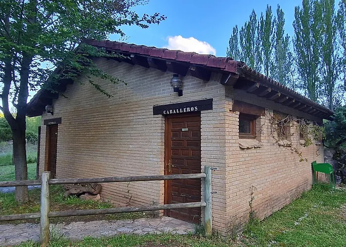 Glamping Canon Del Rio Lobos Роскошный шатер Усеро